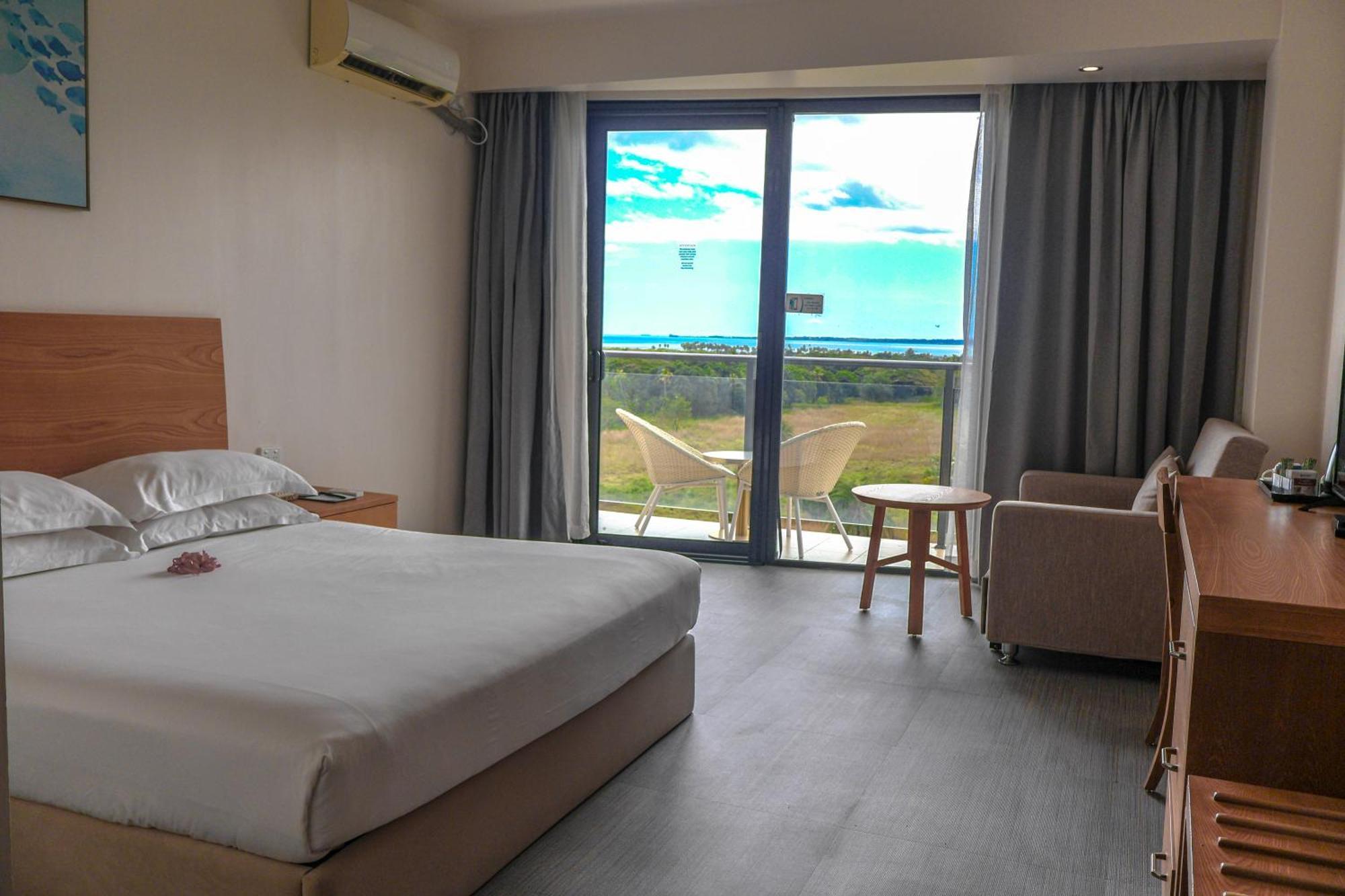 Nalagi Hotel Нади Екстериор снимка