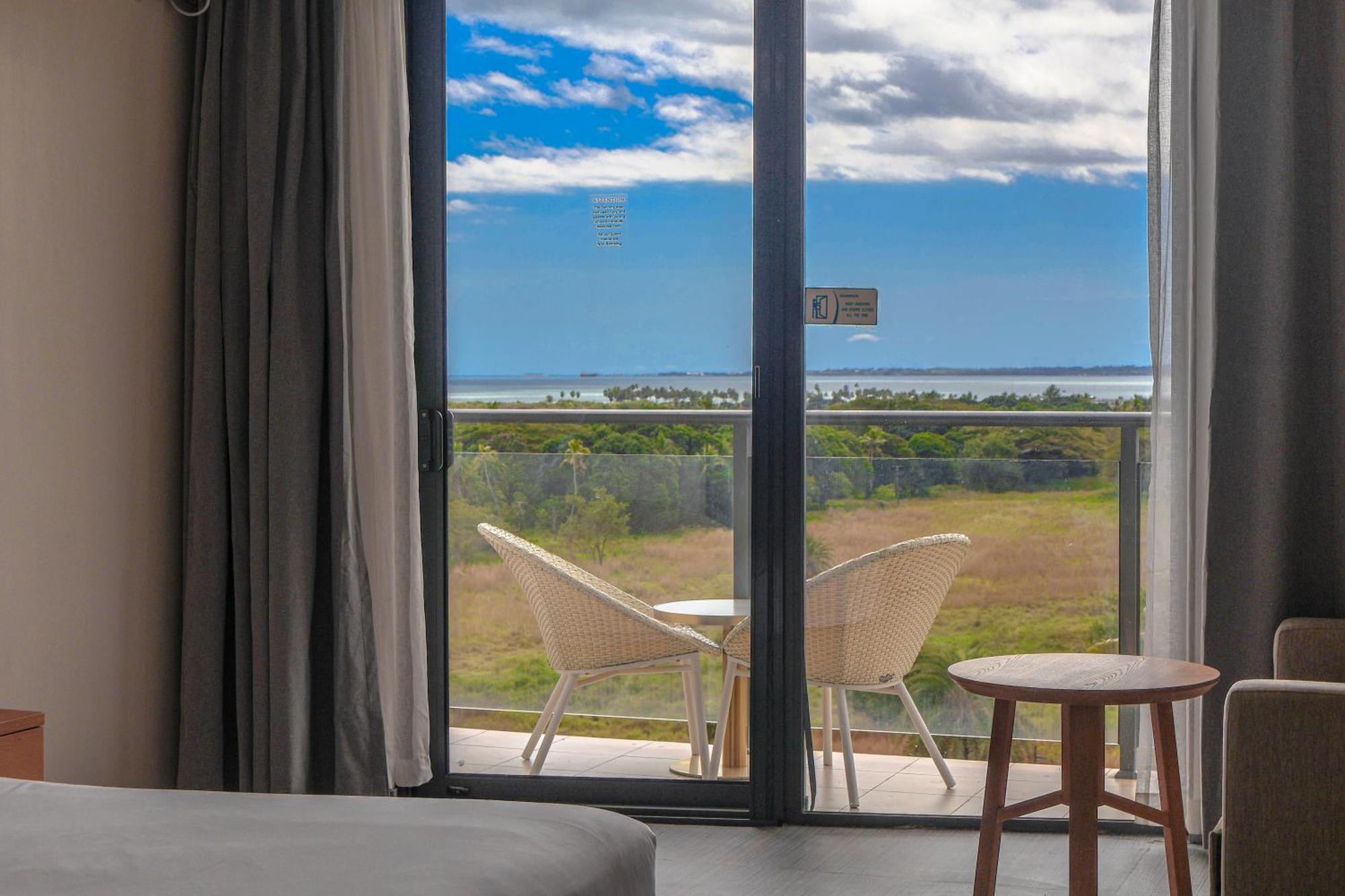 Nalagi Hotel Нади Екстериор снимка