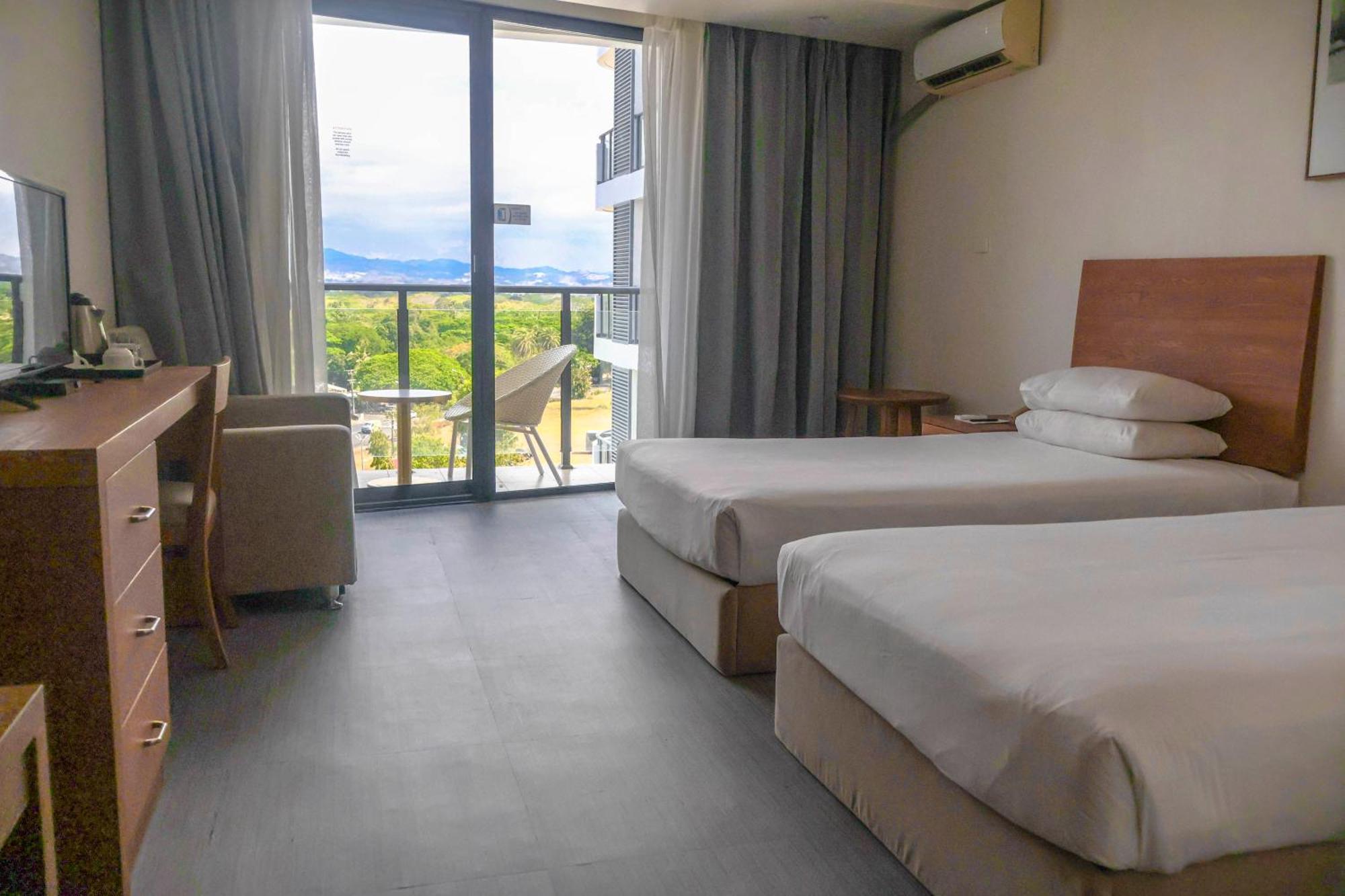 Nalagi Hotel Нади Екстериор снимка