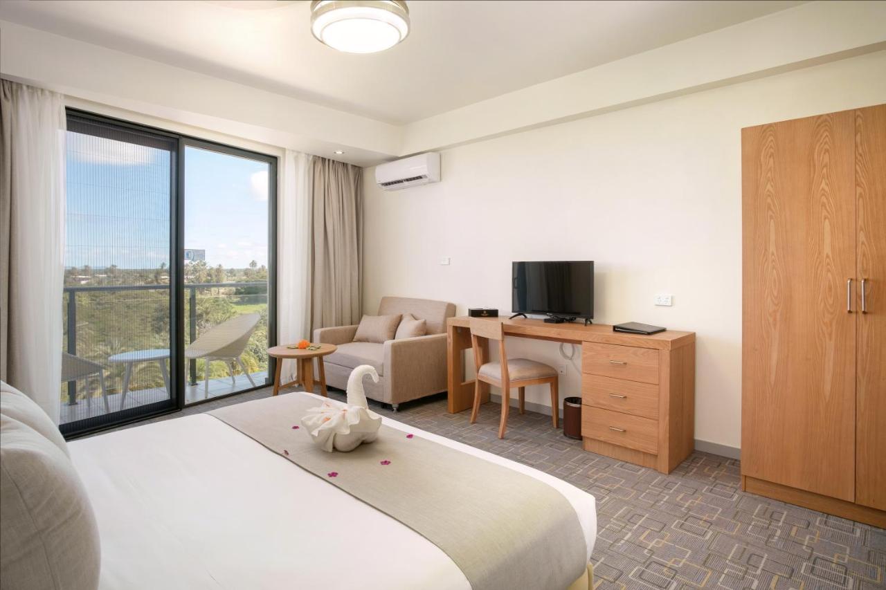 Nalagi Hotel Нади Екстериор снимка
