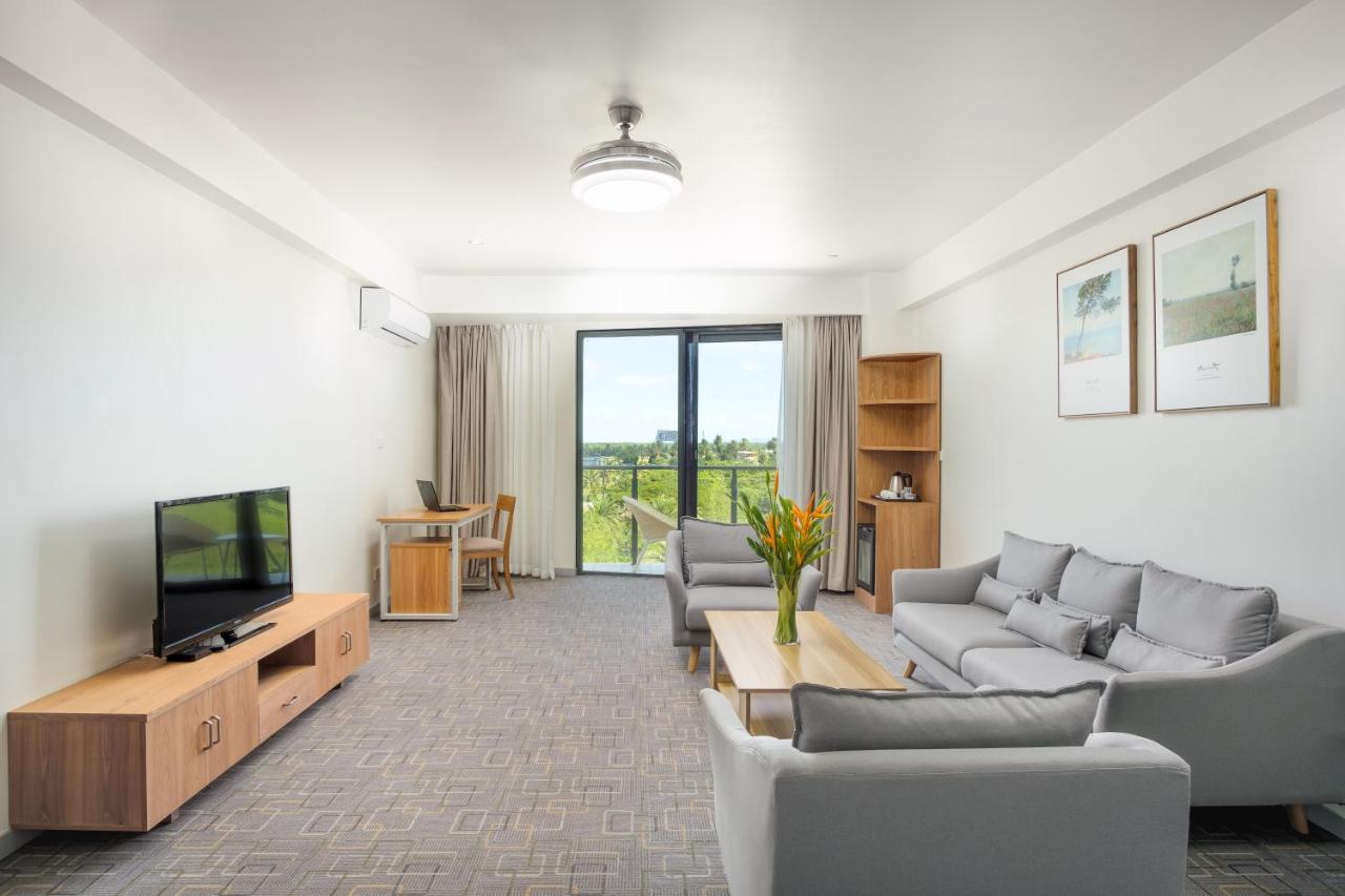 Nalagi Hotel Нади Екстериор снимка