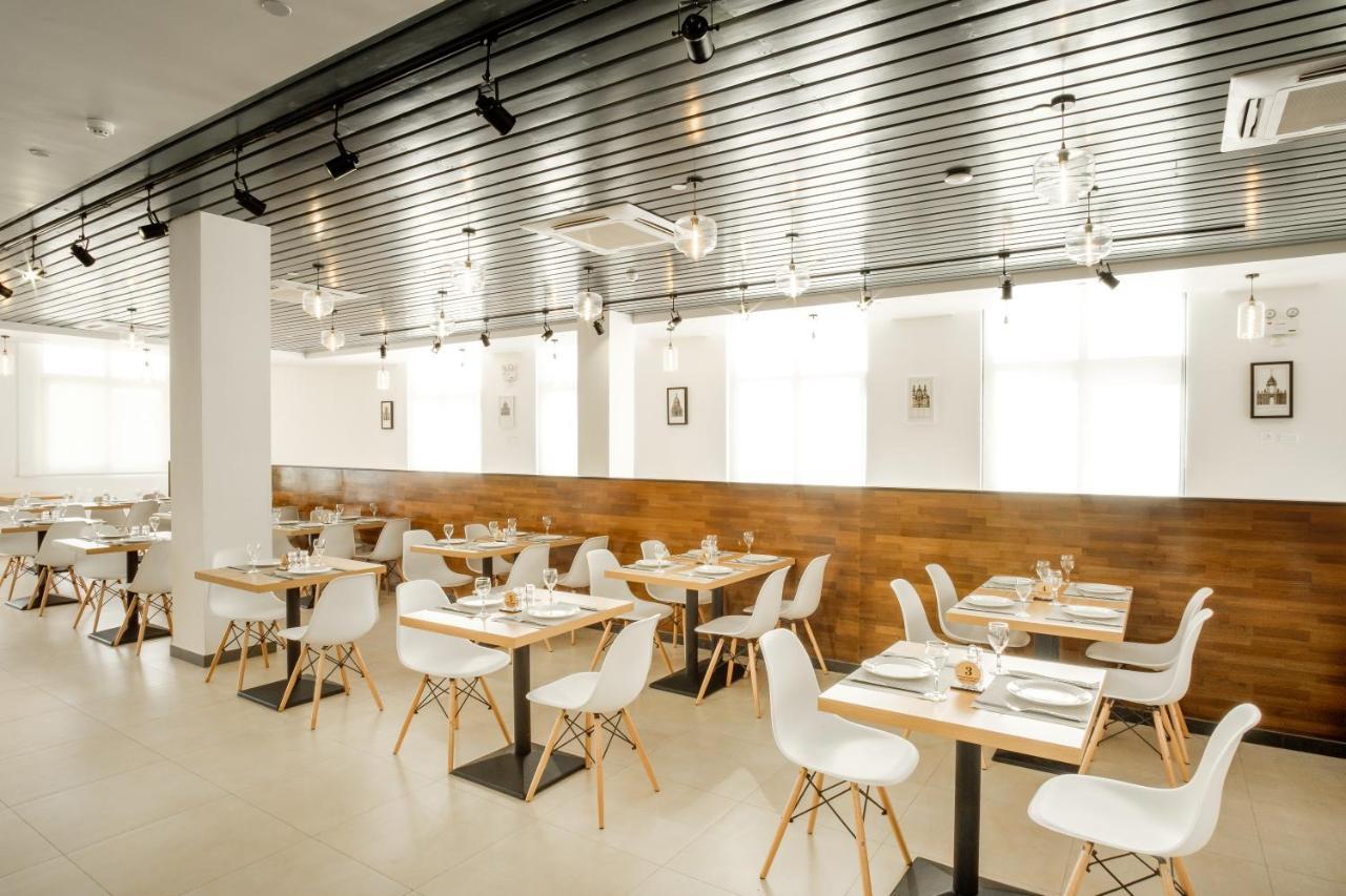 Nalagi Hotel Нади Екстериор снимка
