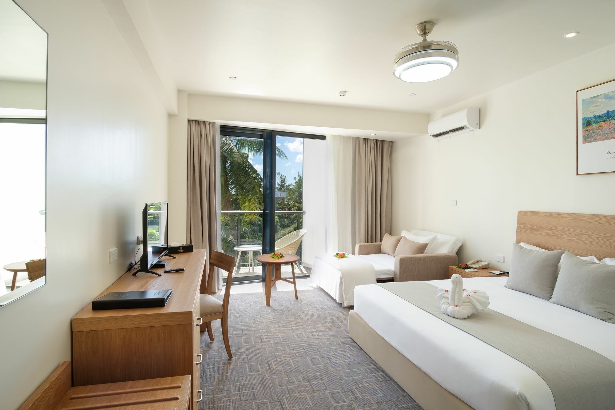 Nalagi Hotel Нади Екстериор снимка